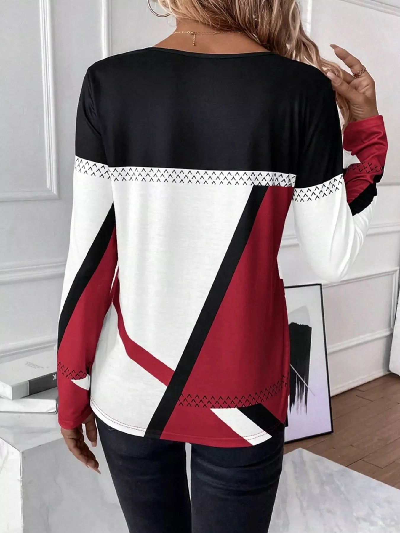 Color Block Long Sleeve T-Shirt