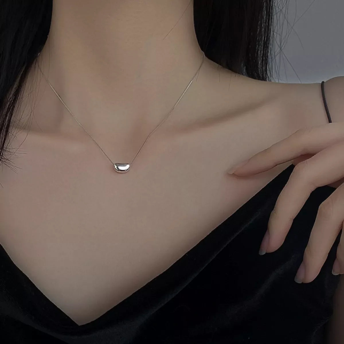 925 Sterling Silver Bean Pendant Necklace