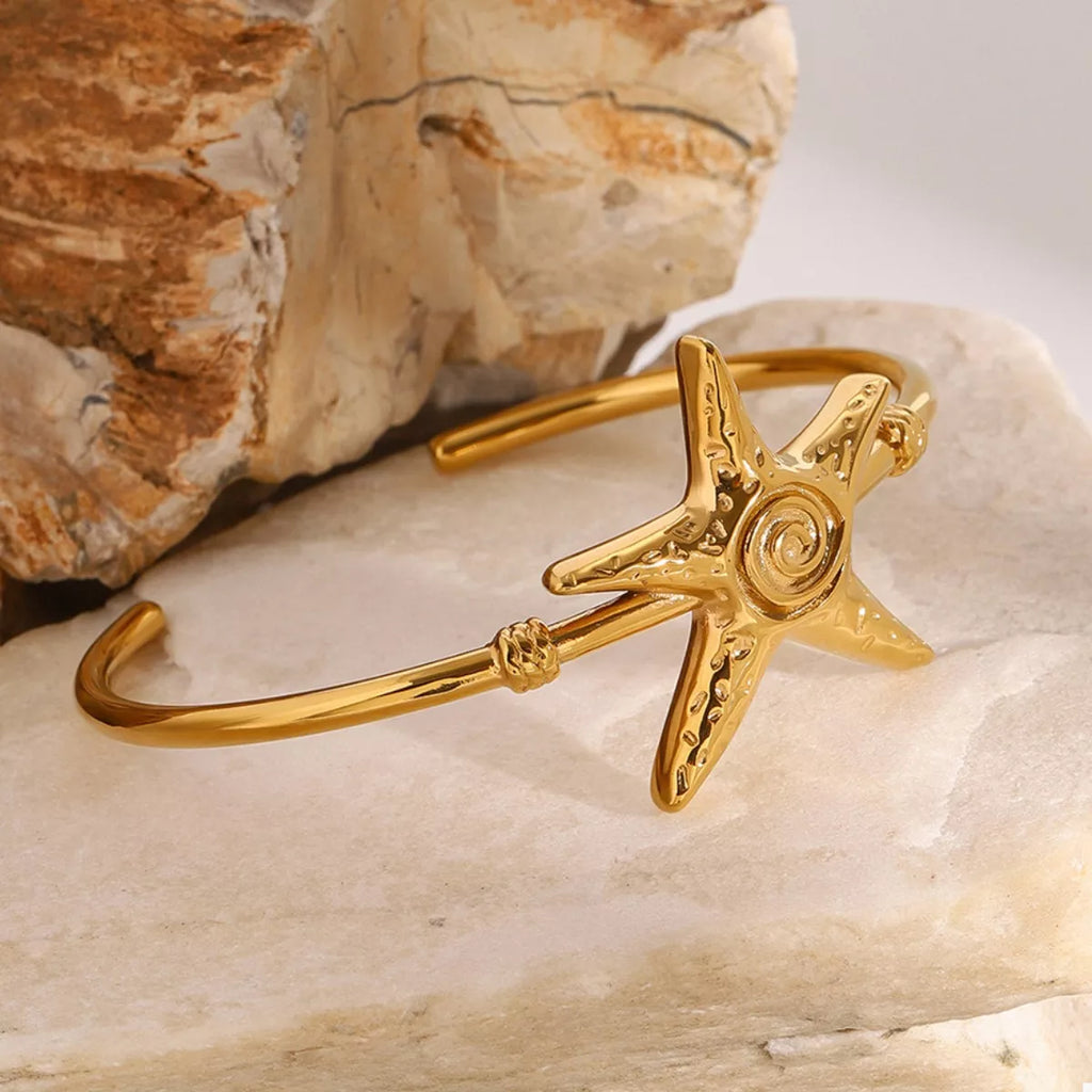 18K Gold-Plated Starfish Open Bracelet