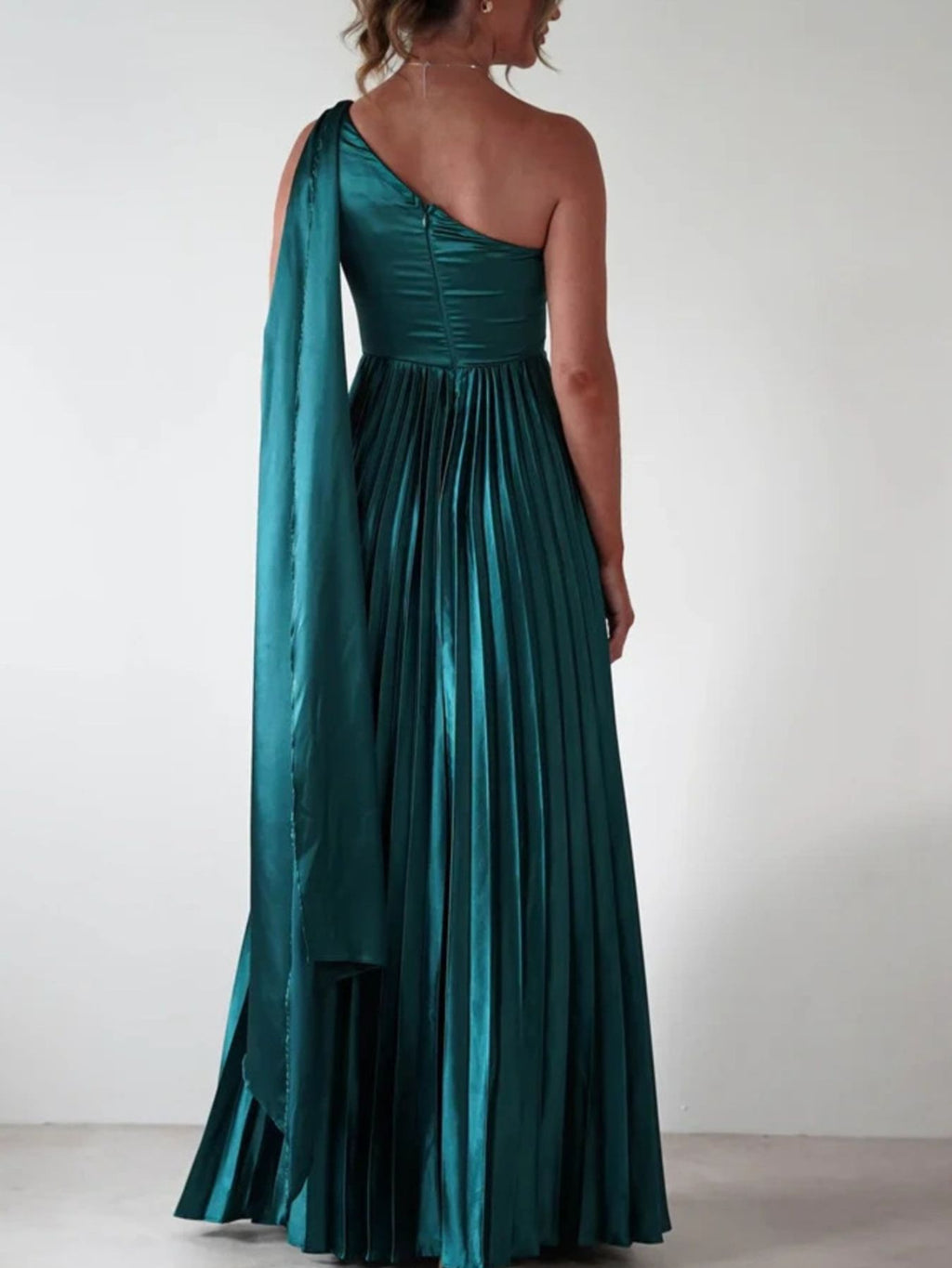 One-Shoulder Pleated Slit Maxi Dress