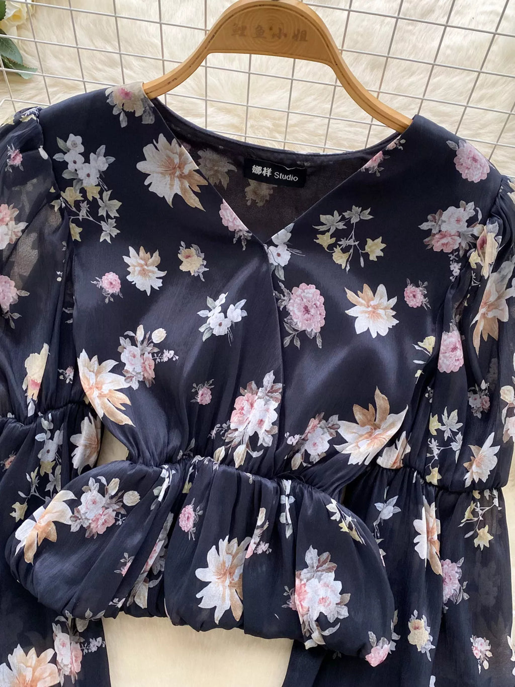 Floral Print Chiffon Balloon Sleeve Blouse