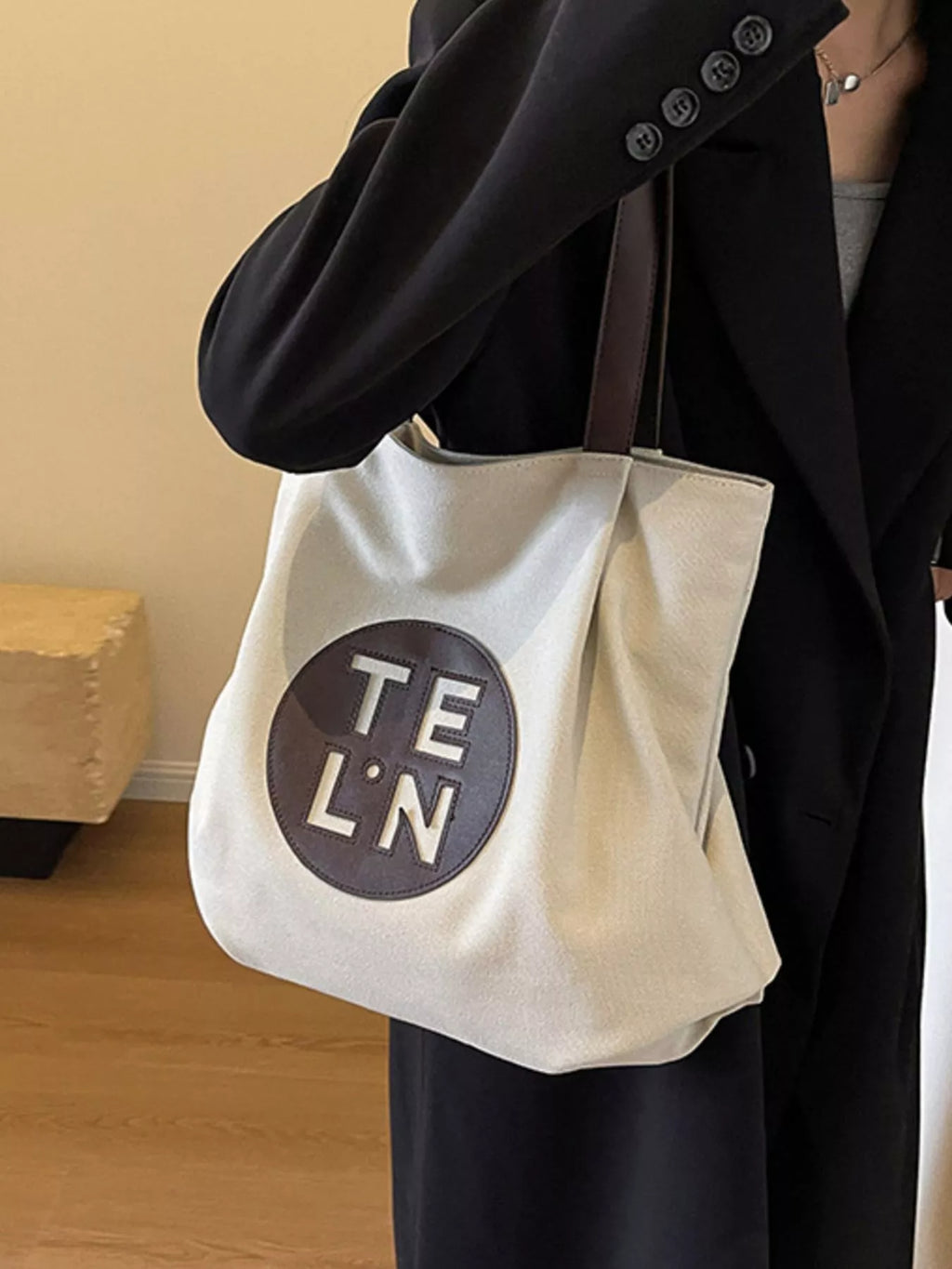 Contrast Canvas Shoulder Bag
