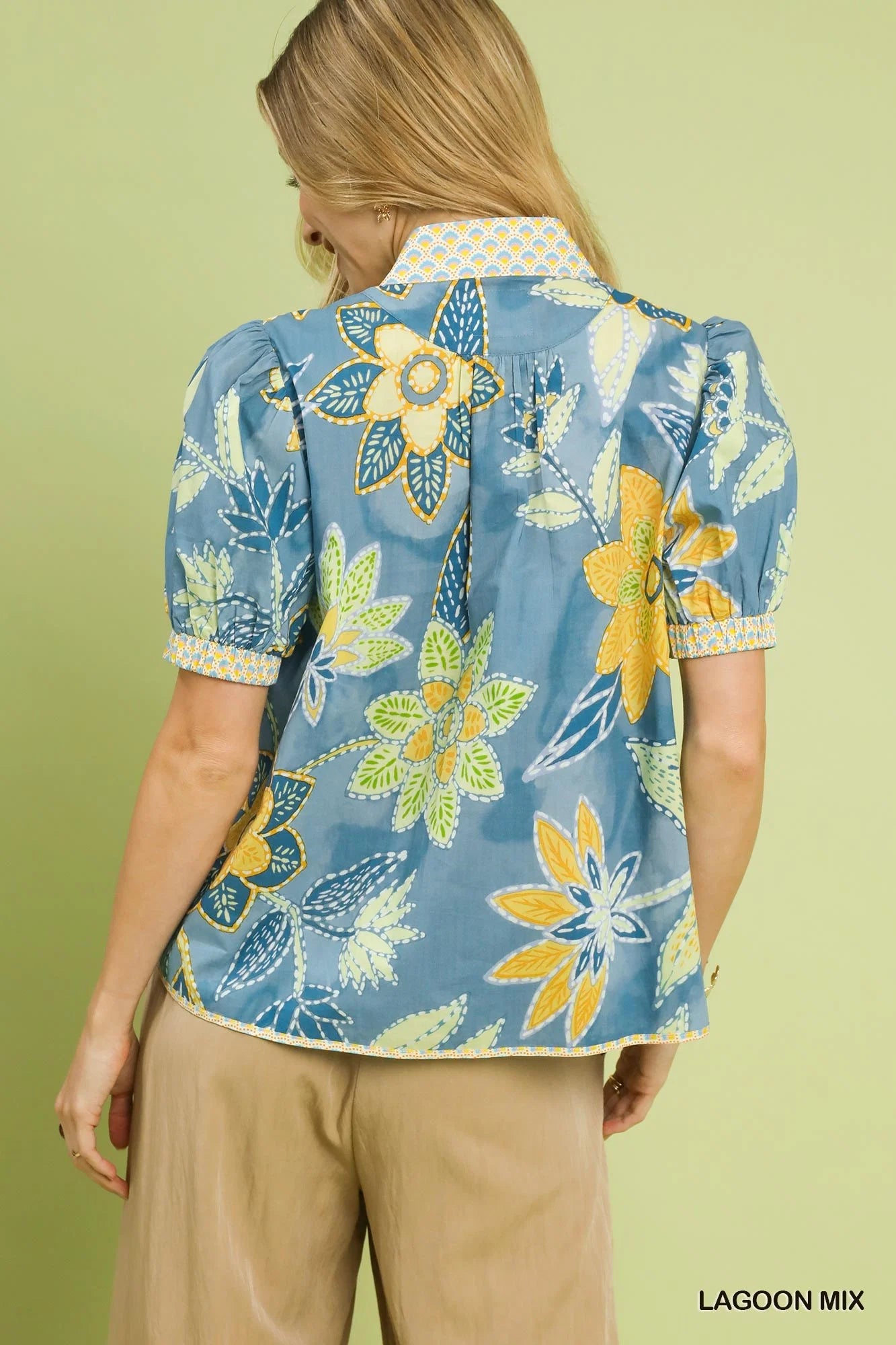 Umgee Mixed Abstract Print Puff Sleeve Blouse