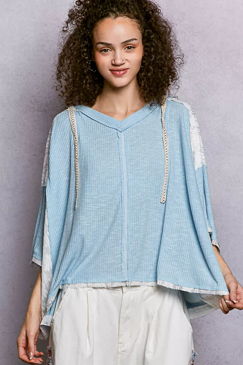 POL Short Sleeve Hoodie Top with Lace Detail