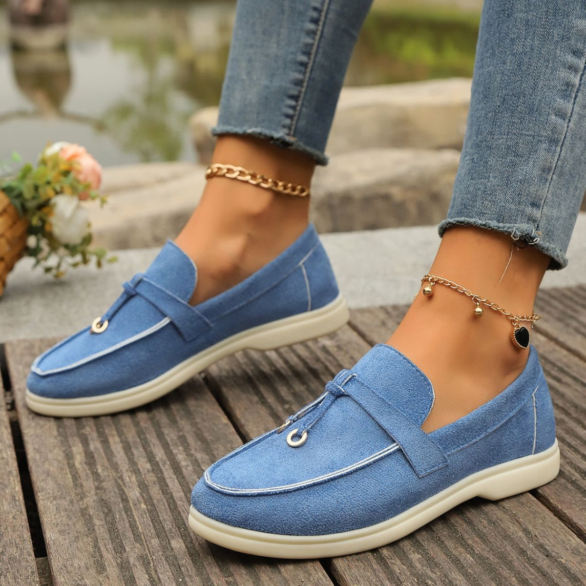 Casual Round Toe Slip-Ons