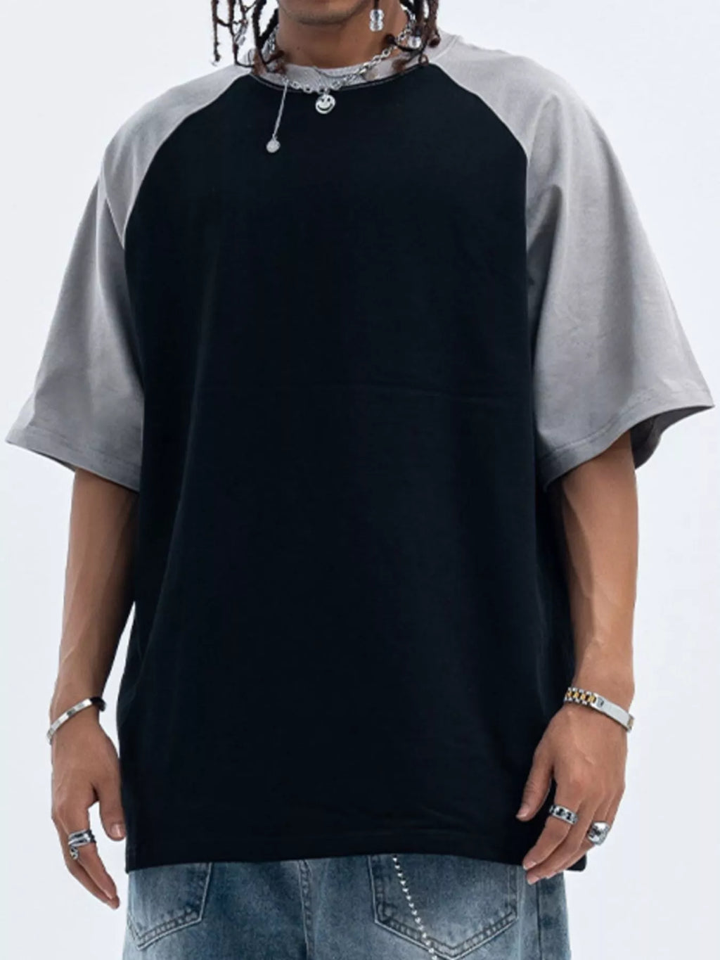 Men's Contrast Round Neck Half Sleeve T-Shirt
