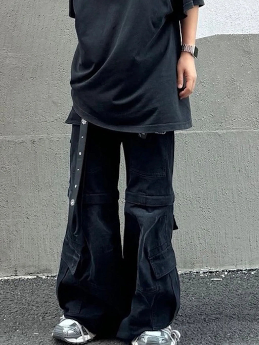 Men's Wide Leg Detachable Cargo Jeans with Multi-Pockets
