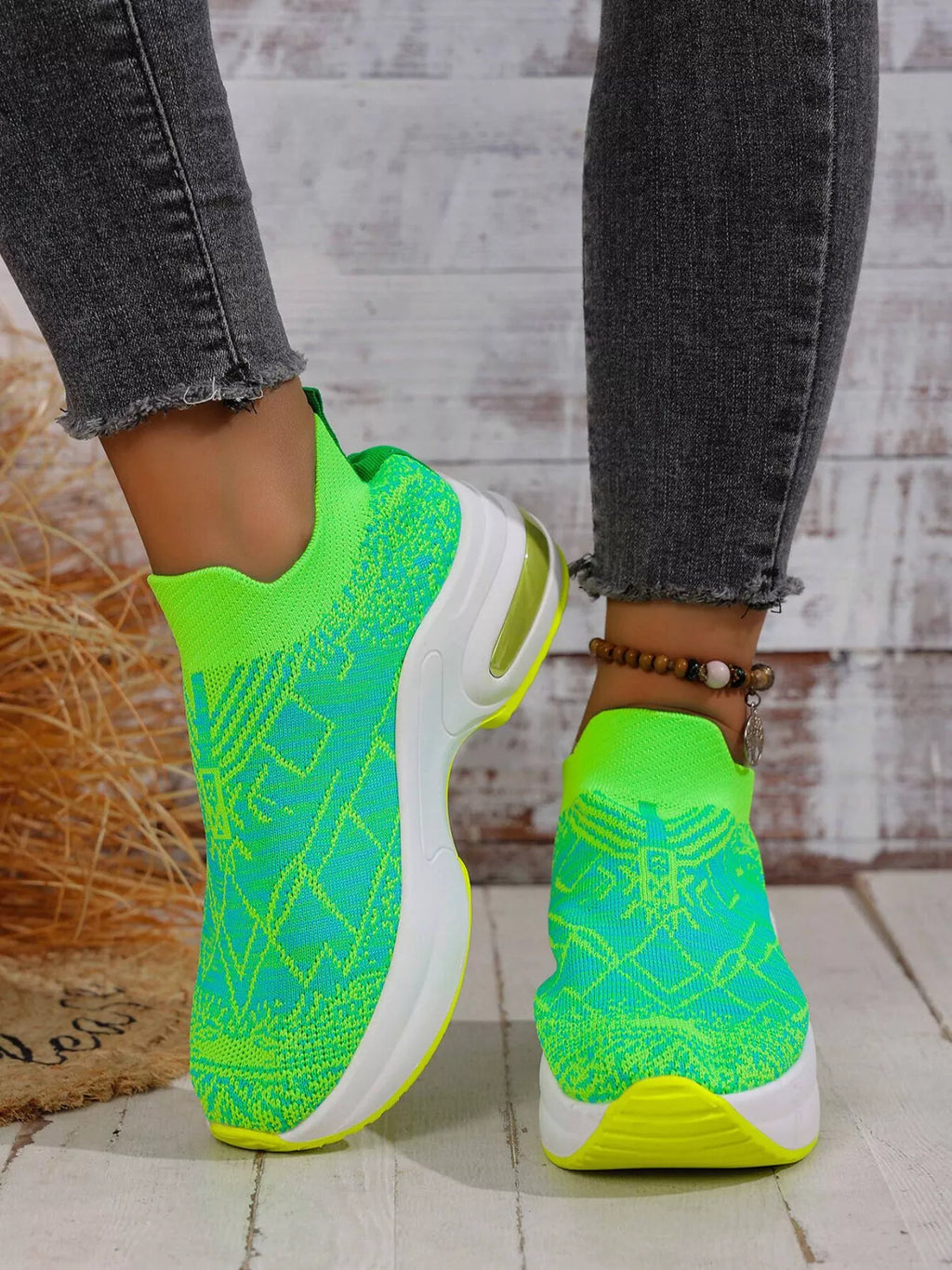 Mesh Round Toe Platform Sneakers