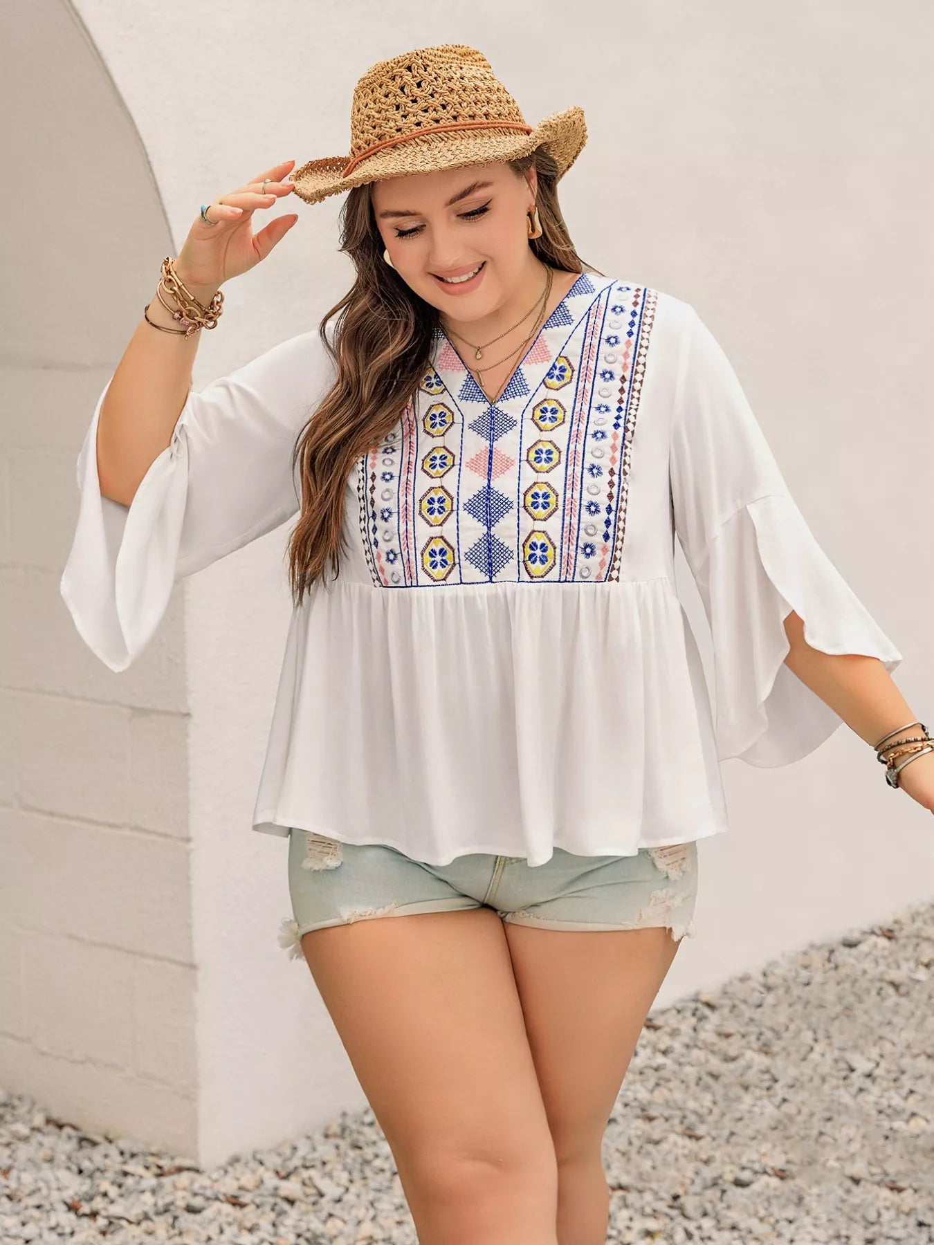 Plus Size Geometric V-Neck Flare Sleeve Blouse