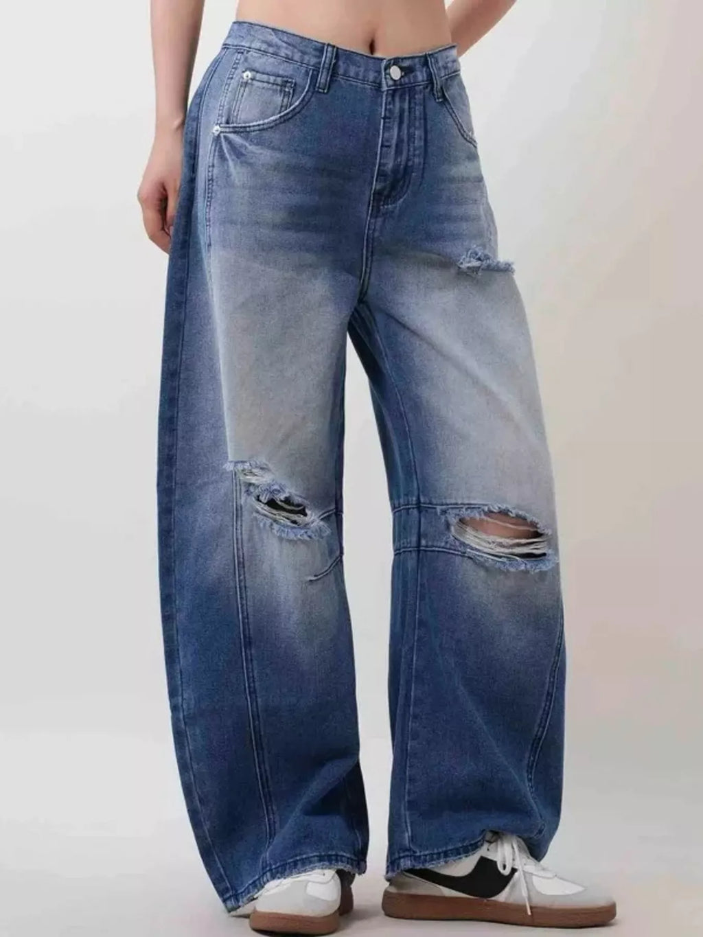 Distressed Wide Leg Jeans