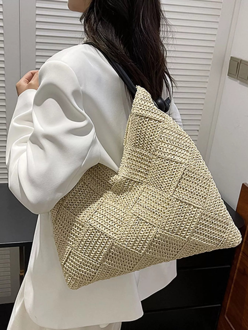 Woven Straw Shoulder Bag