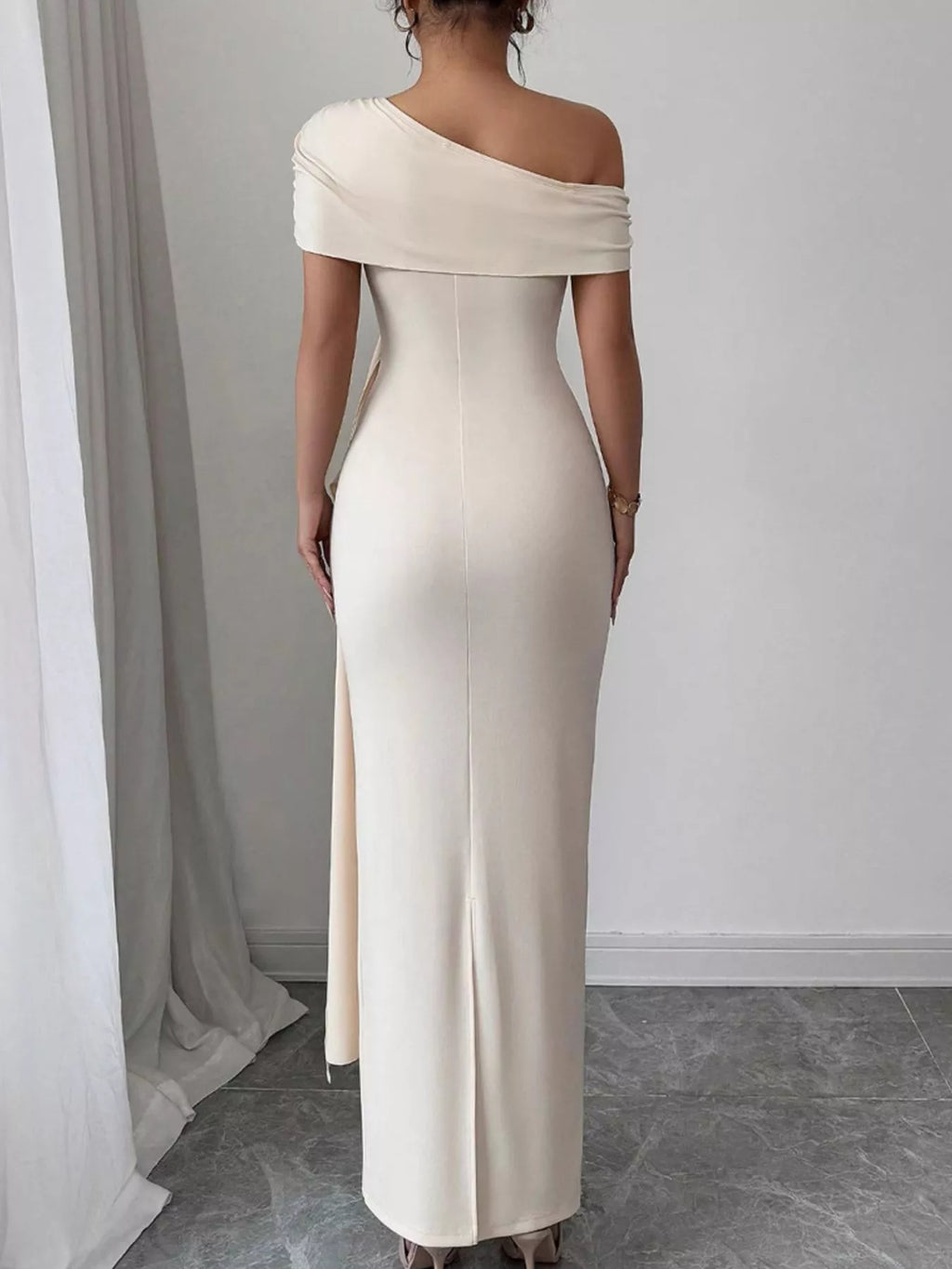 One-Shoulder Ruched Maxi Dress