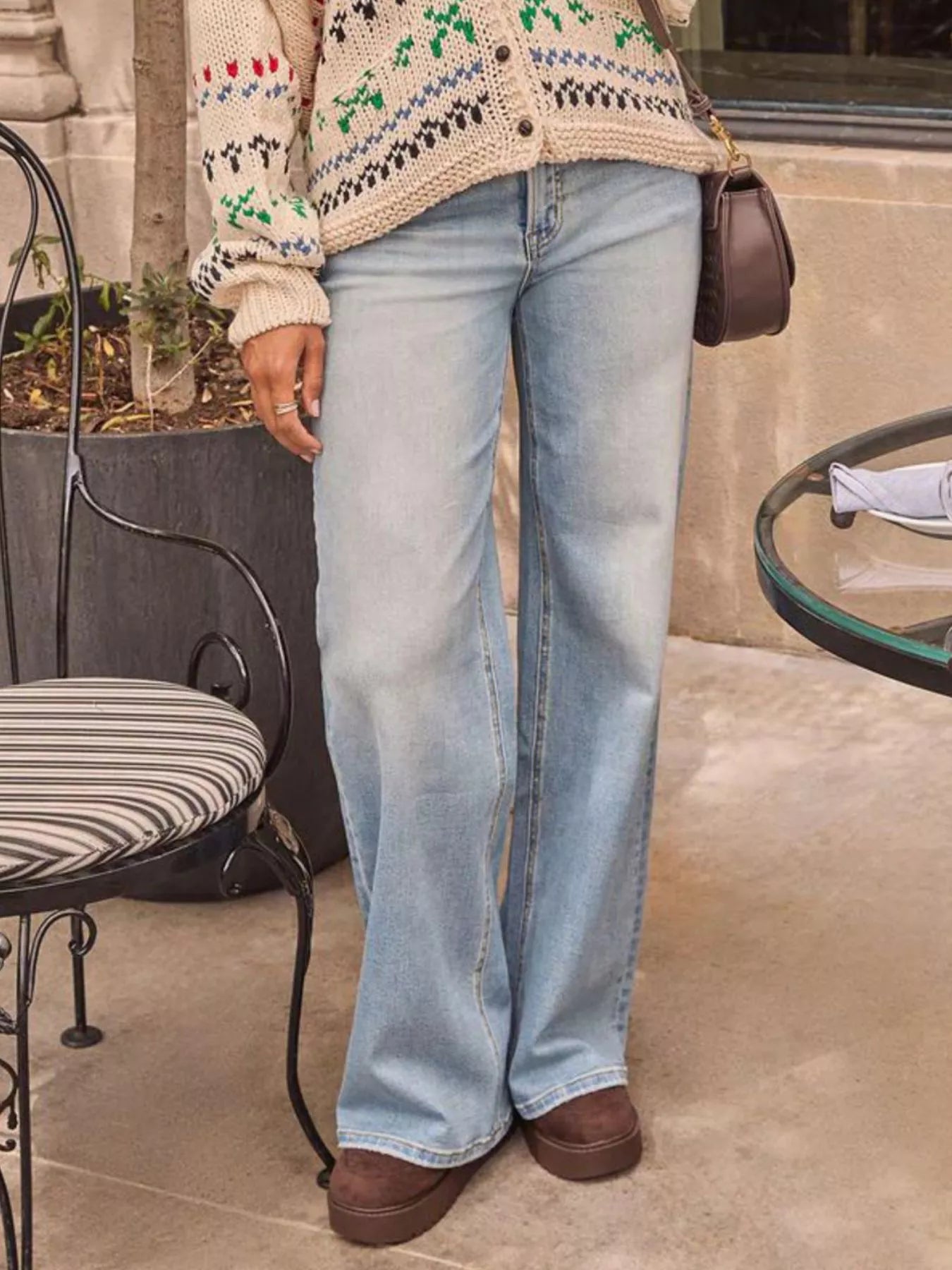 Washed Wide Leg Jeans