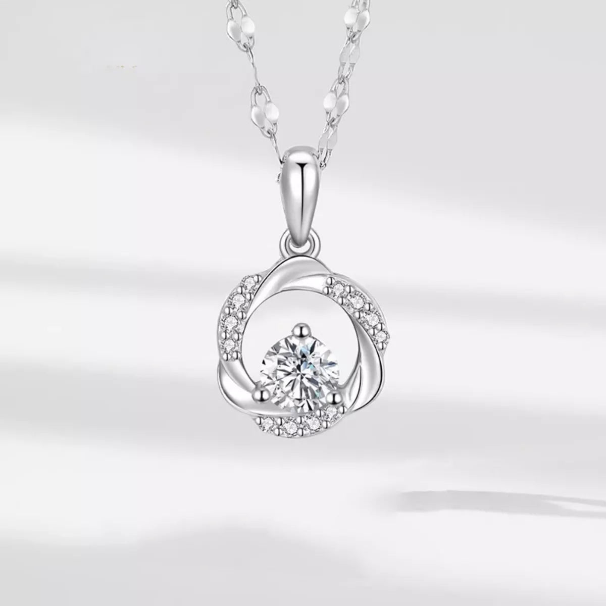 925 Sterling Silver Zircon Pendant Necklace