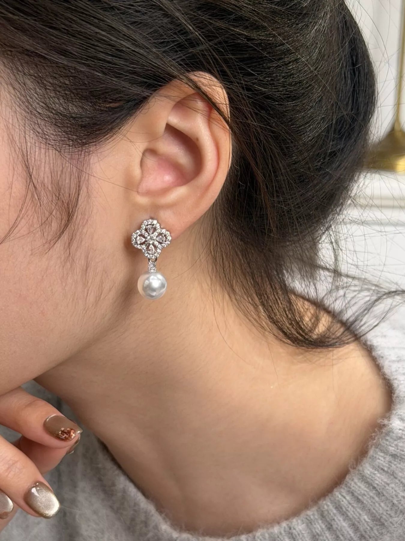 Zircon Four Leaf Clover Pearl Drop Earrings