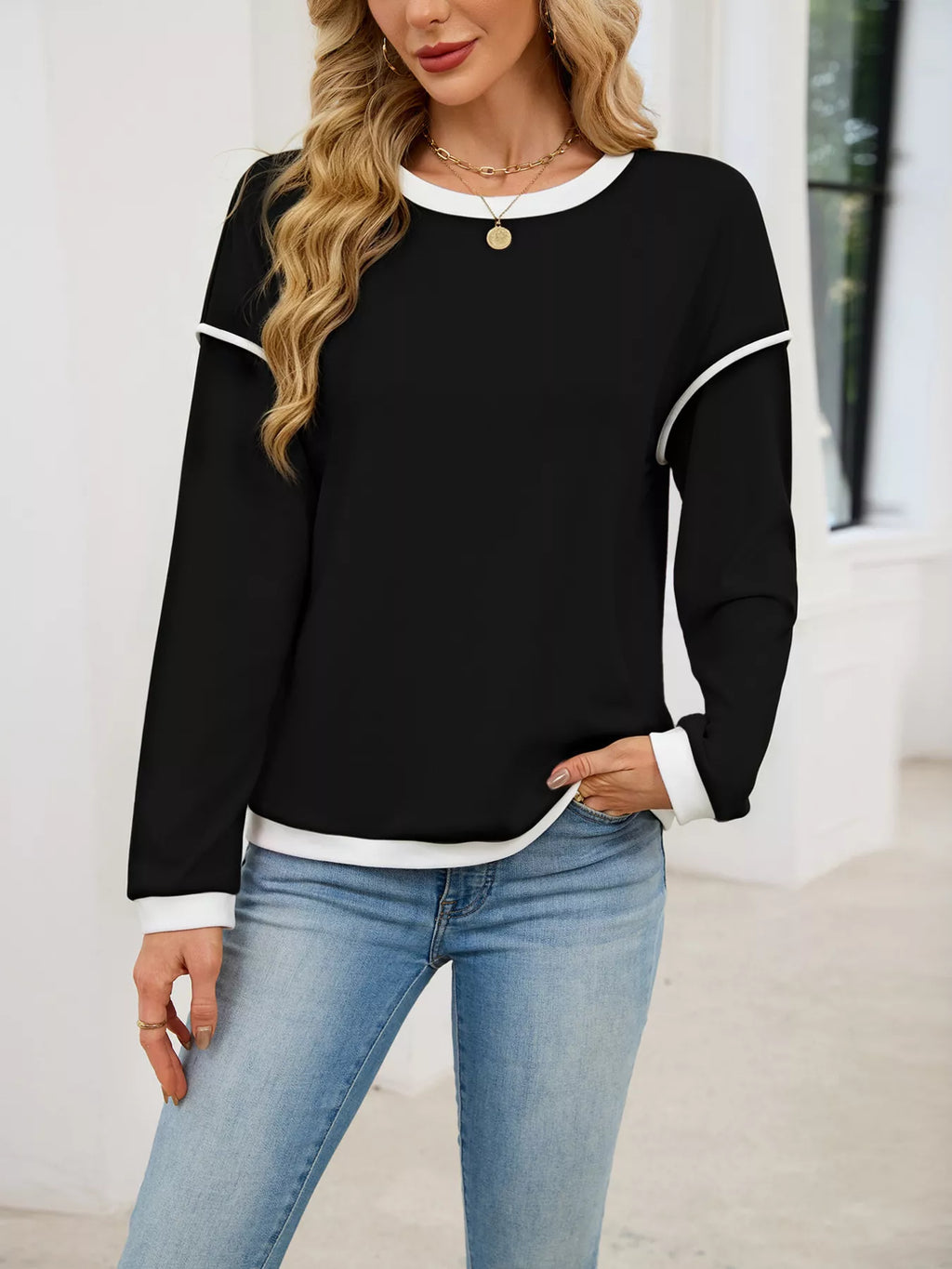 Contrast Trim Long Sleeve Sweatshirt