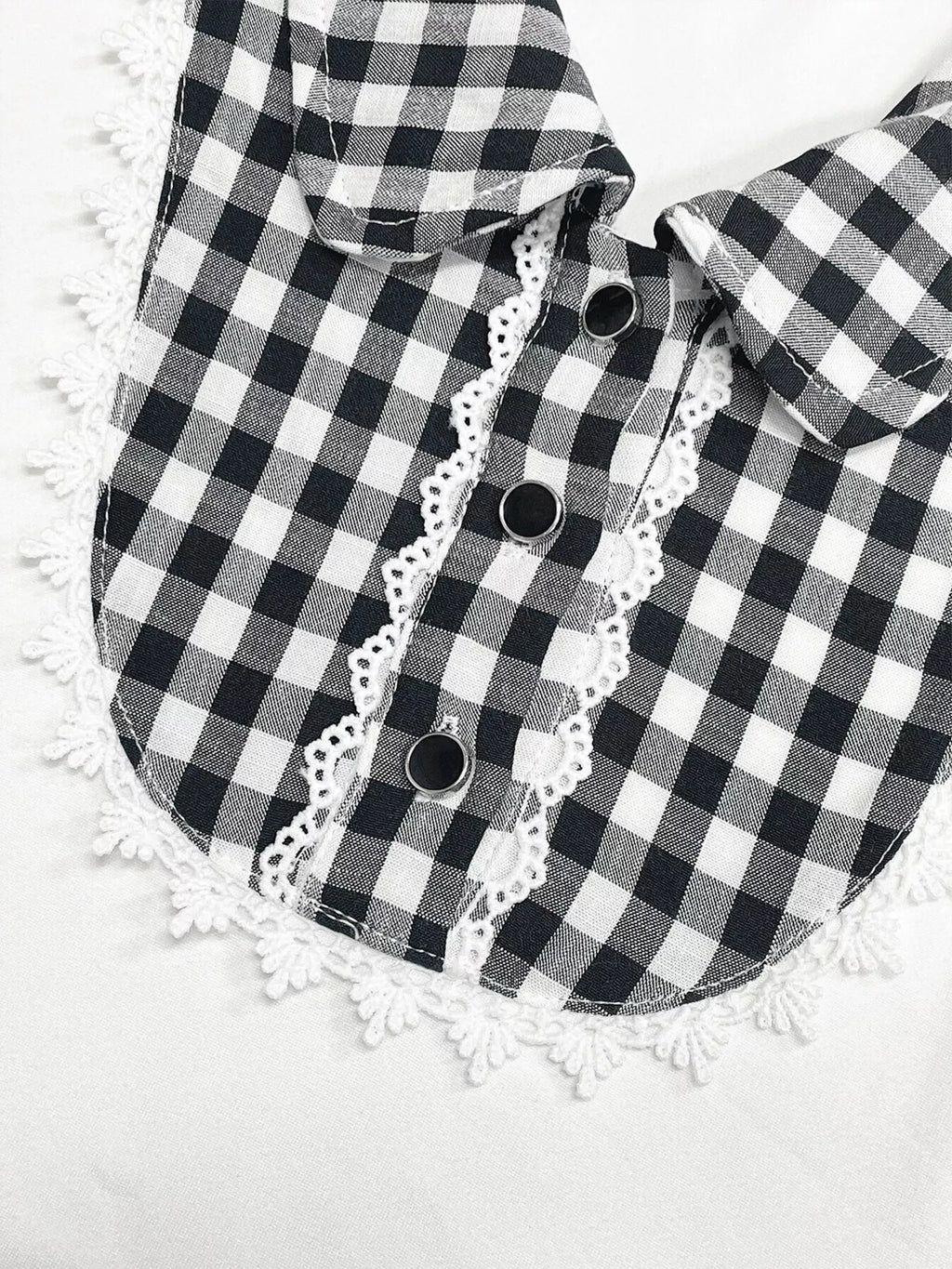 Gingham Collar Slim Fit Blouse