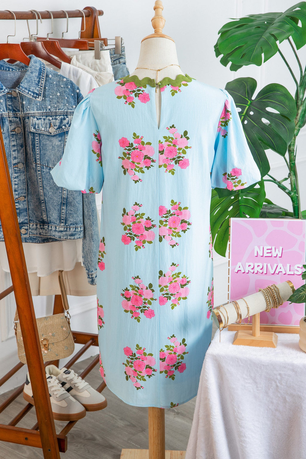 Floral Contrast Ricrac Trim Bubble Sleeve Dress