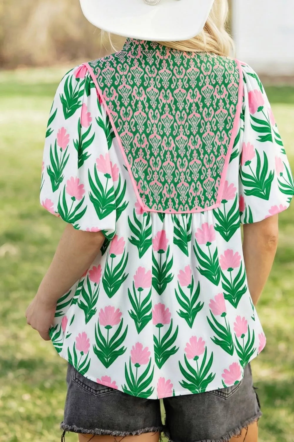Multicolour Floral Print Puff Sleeve Contrast Bordered V Neck Blouse