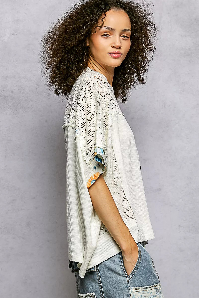 POL Floral Patchwork Lace Accent Blouse