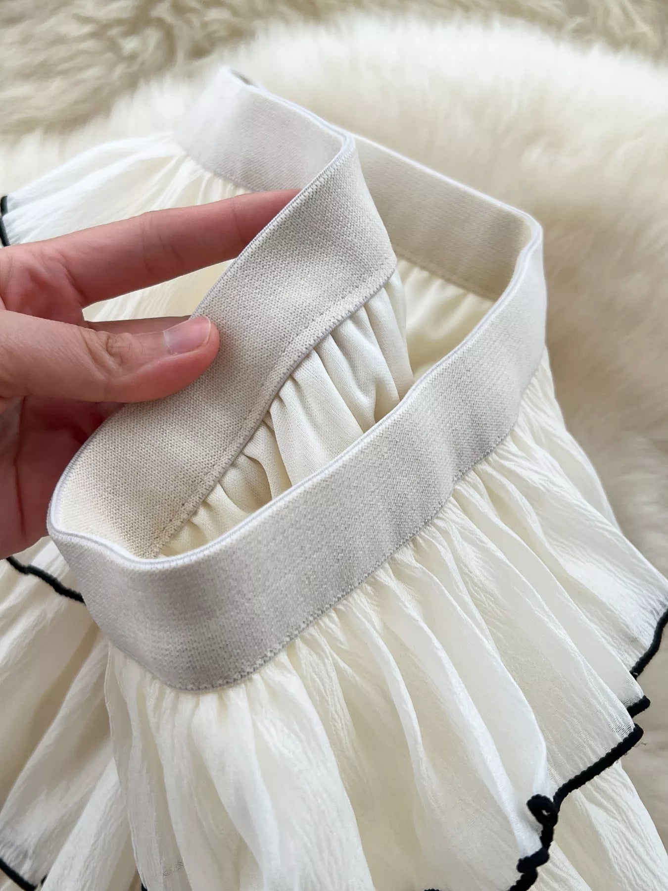 Ruffled Contrast Trim Skirt