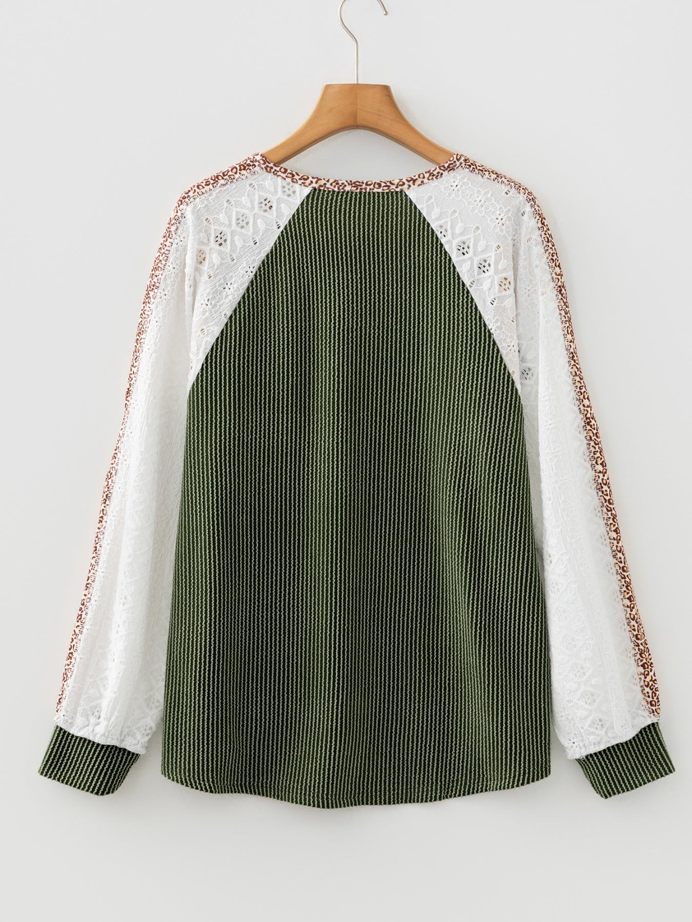 Leopard Trim Raglan Sleeve Top