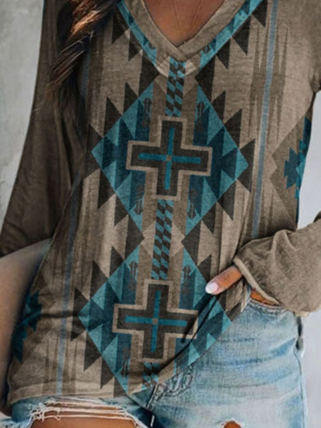Full Size Geometric V-Neck Long Sleeve T-Shirt Plus Size