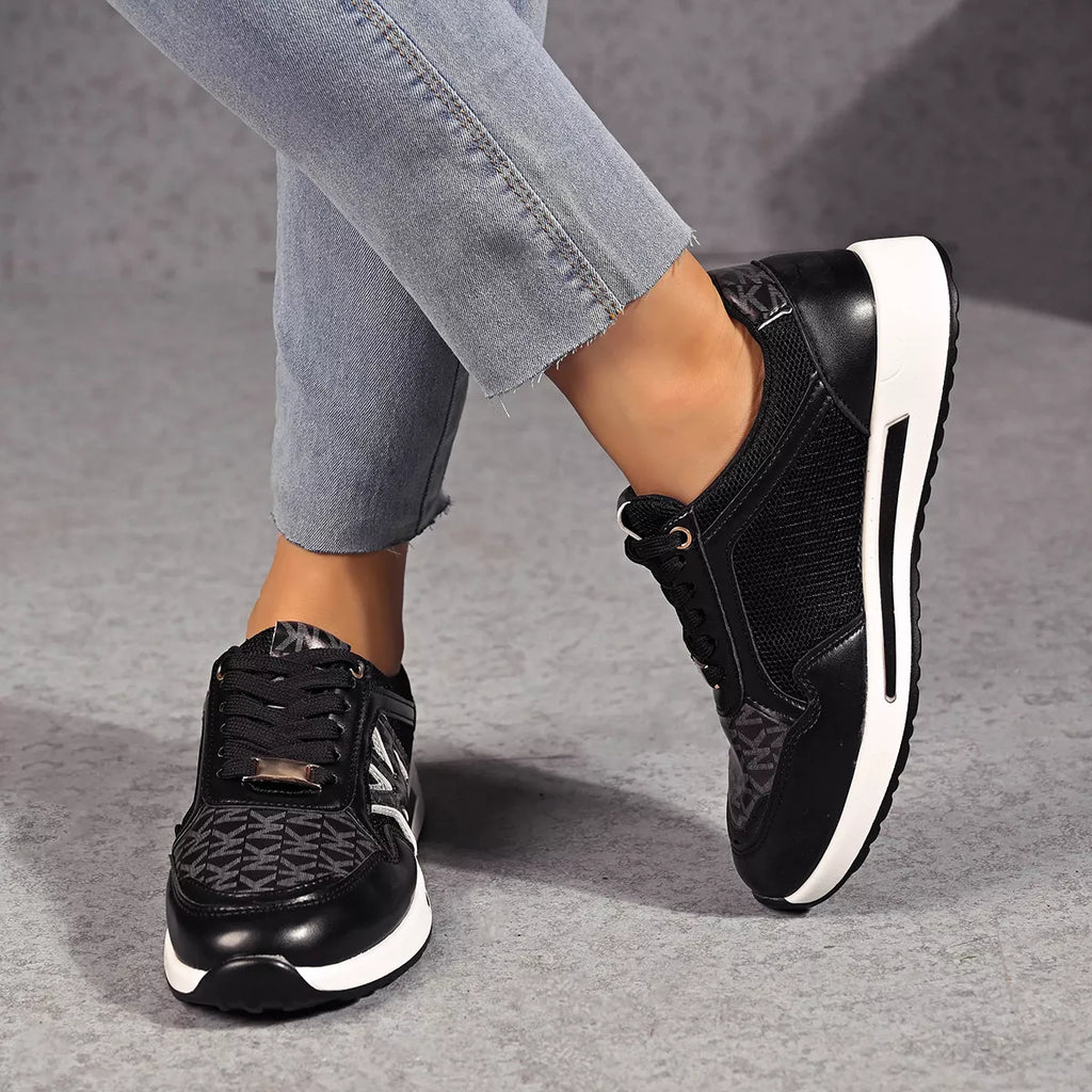 Lace Up Round Toe Sneakers