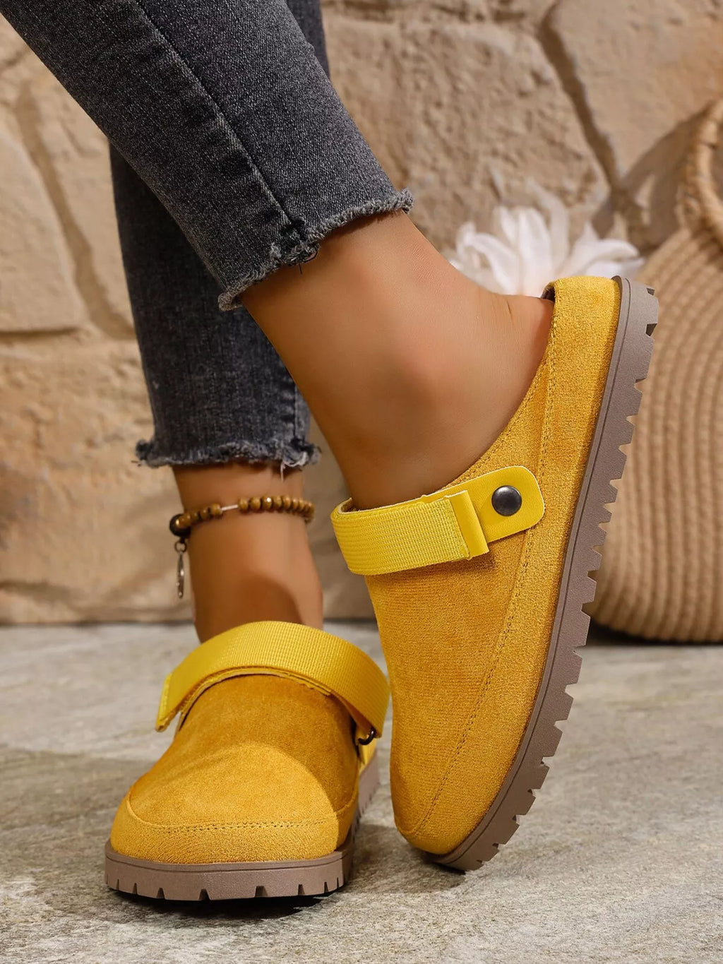 Round Toe Flats Slip-Ons