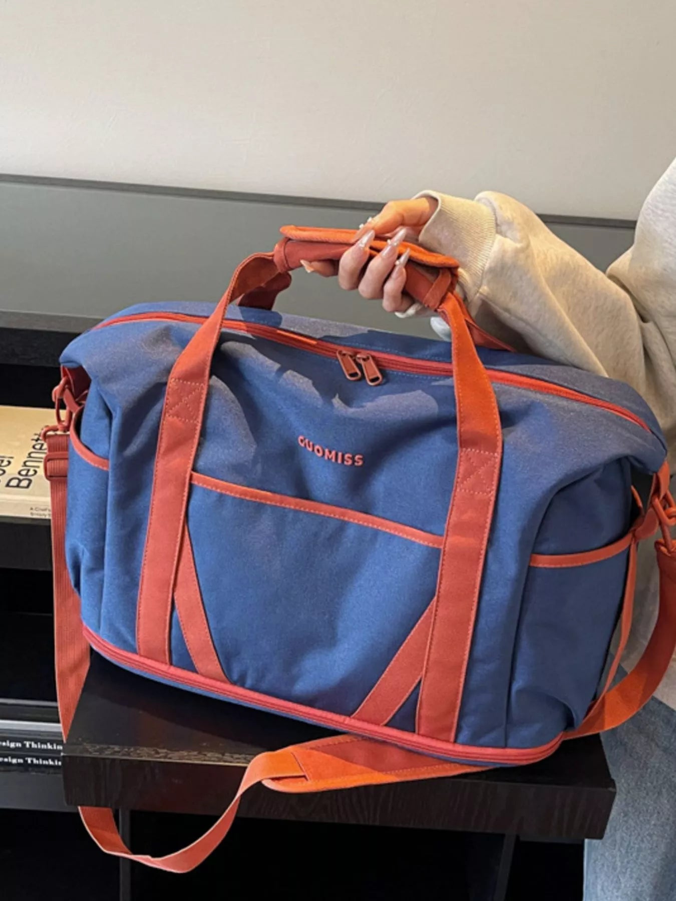 Contrast Oxford Cloth Travel Bag