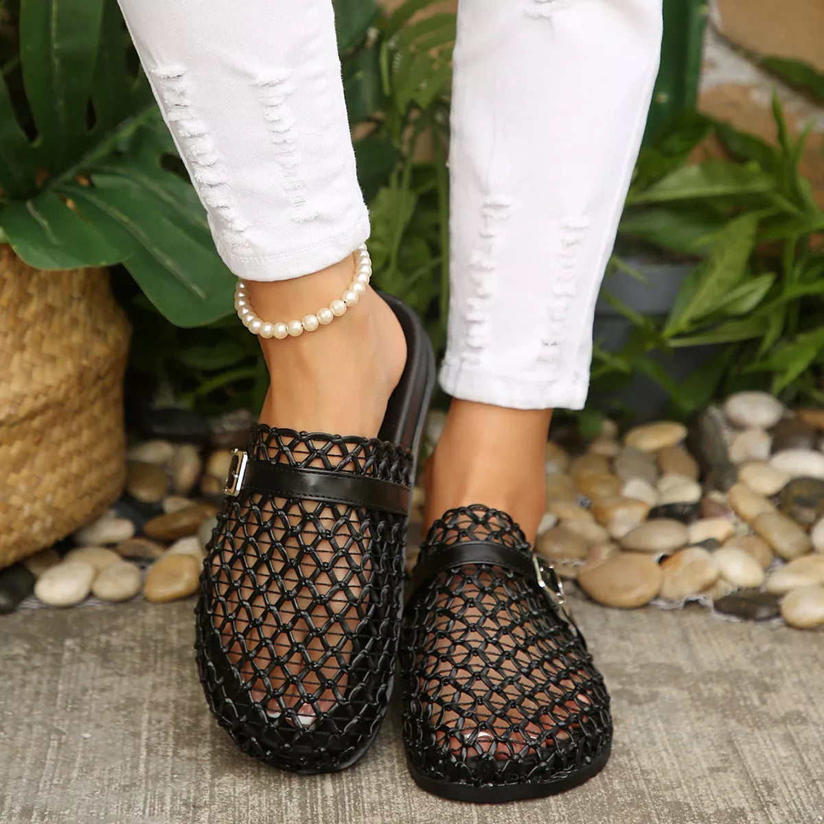Breathable Buckle Decor Sandals