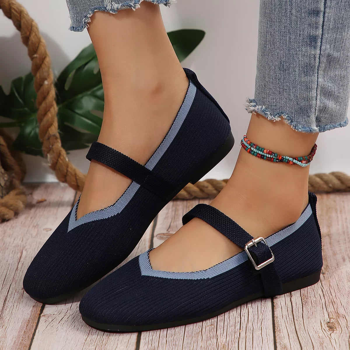 Round Toe Mesh Slip-Ons