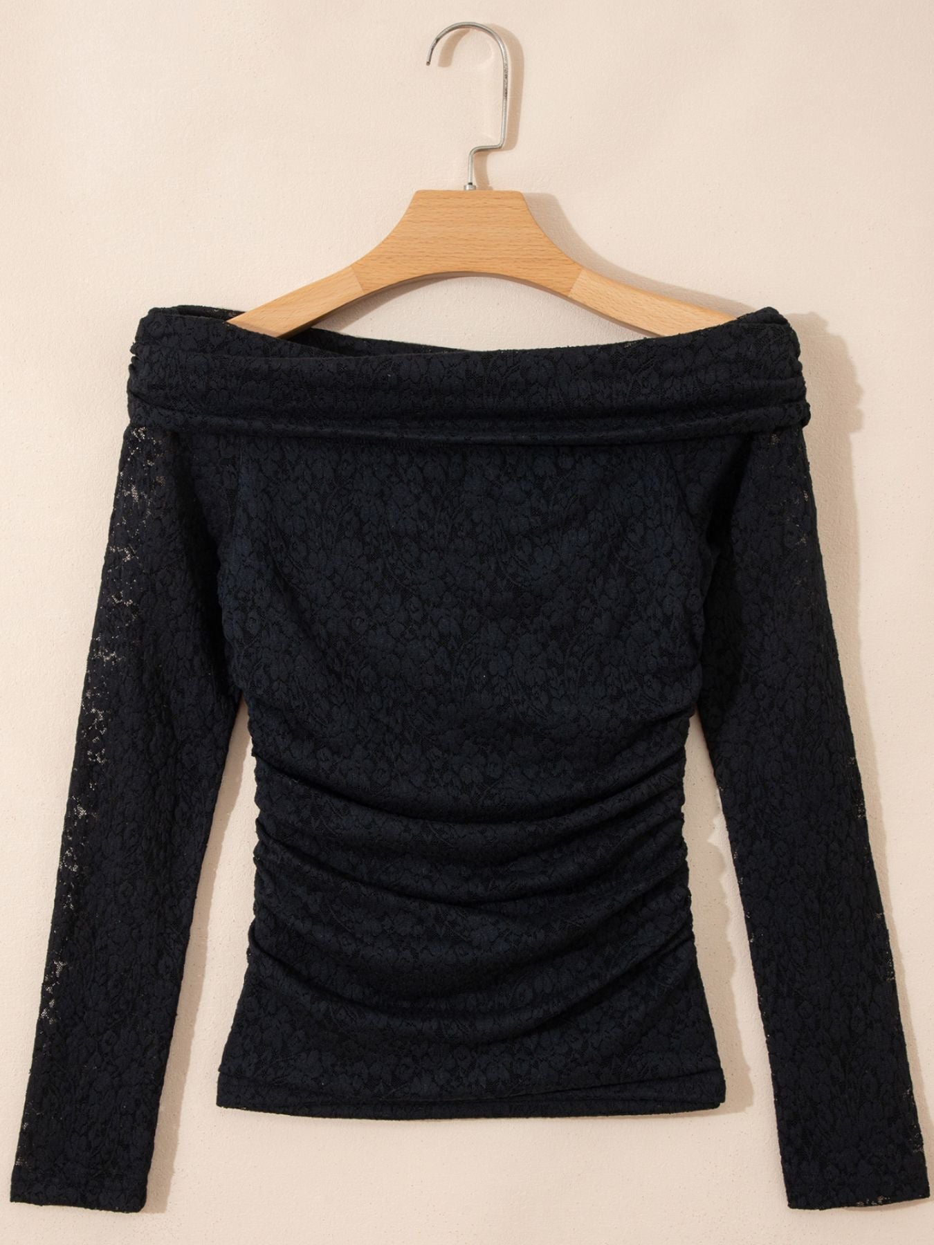 Floral Lace Off-shoulder Long Sleeve Slim Top