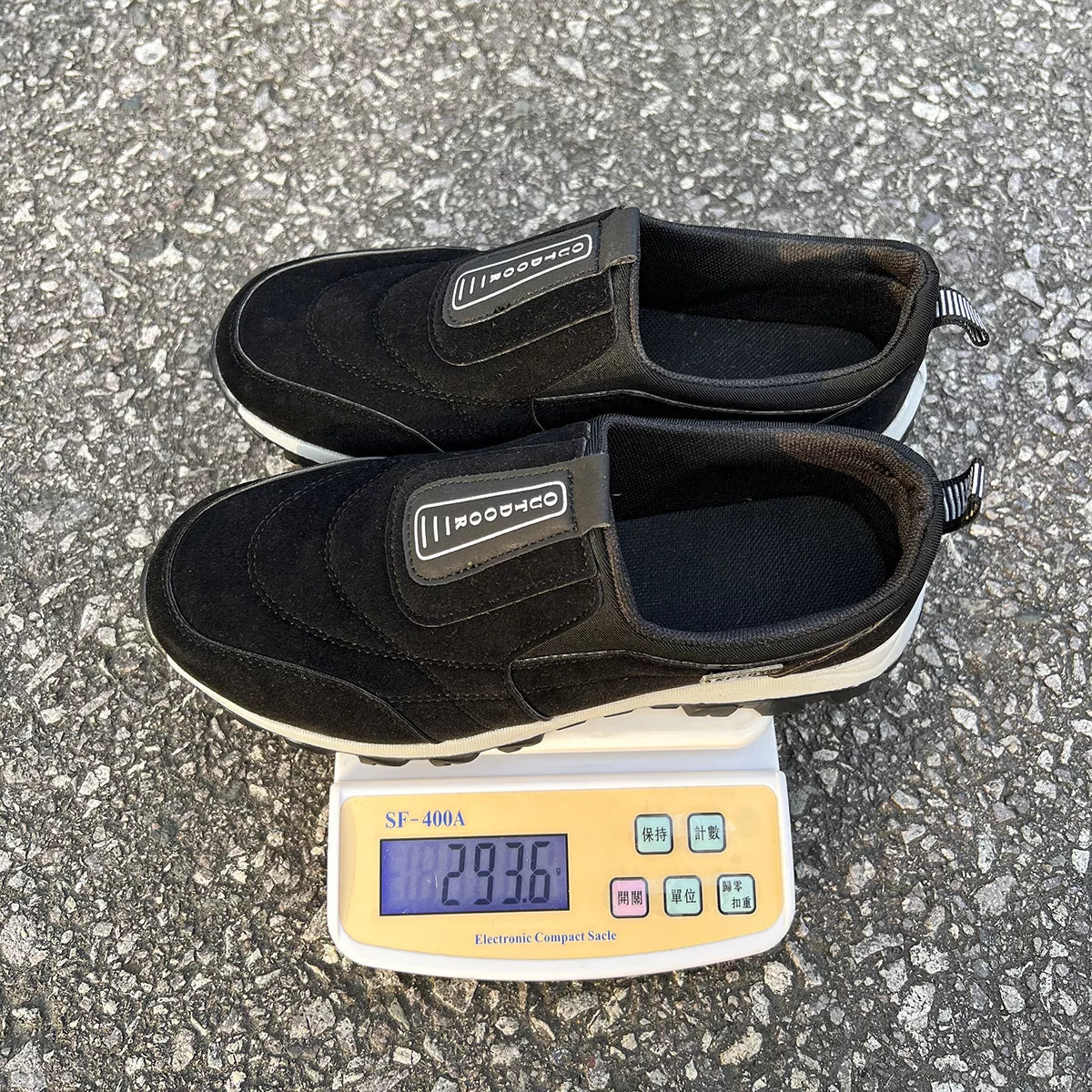Round Toe Breathable Sneakers