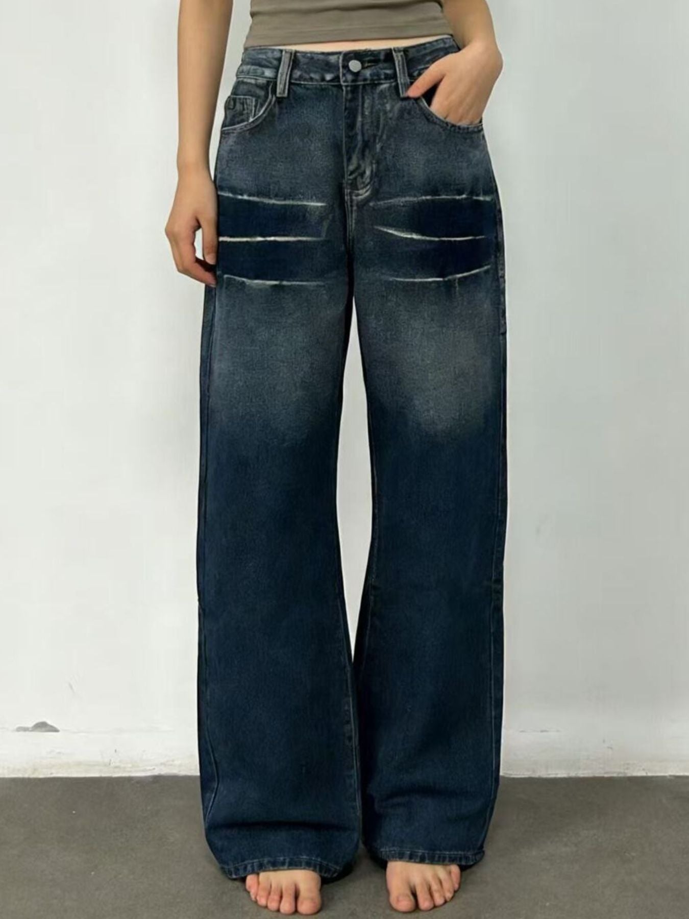 Washed Wide Leg Jeans