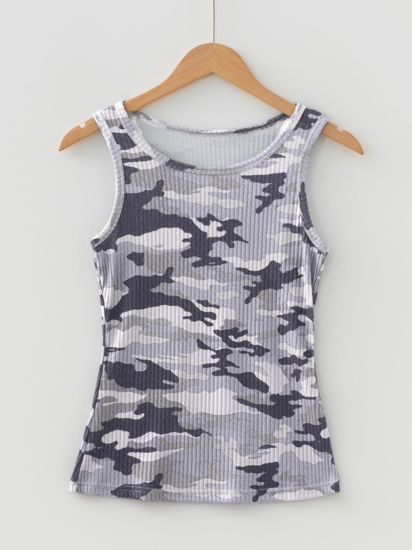 Camouflage Print Ribbed Knit Round Neck Tank Top