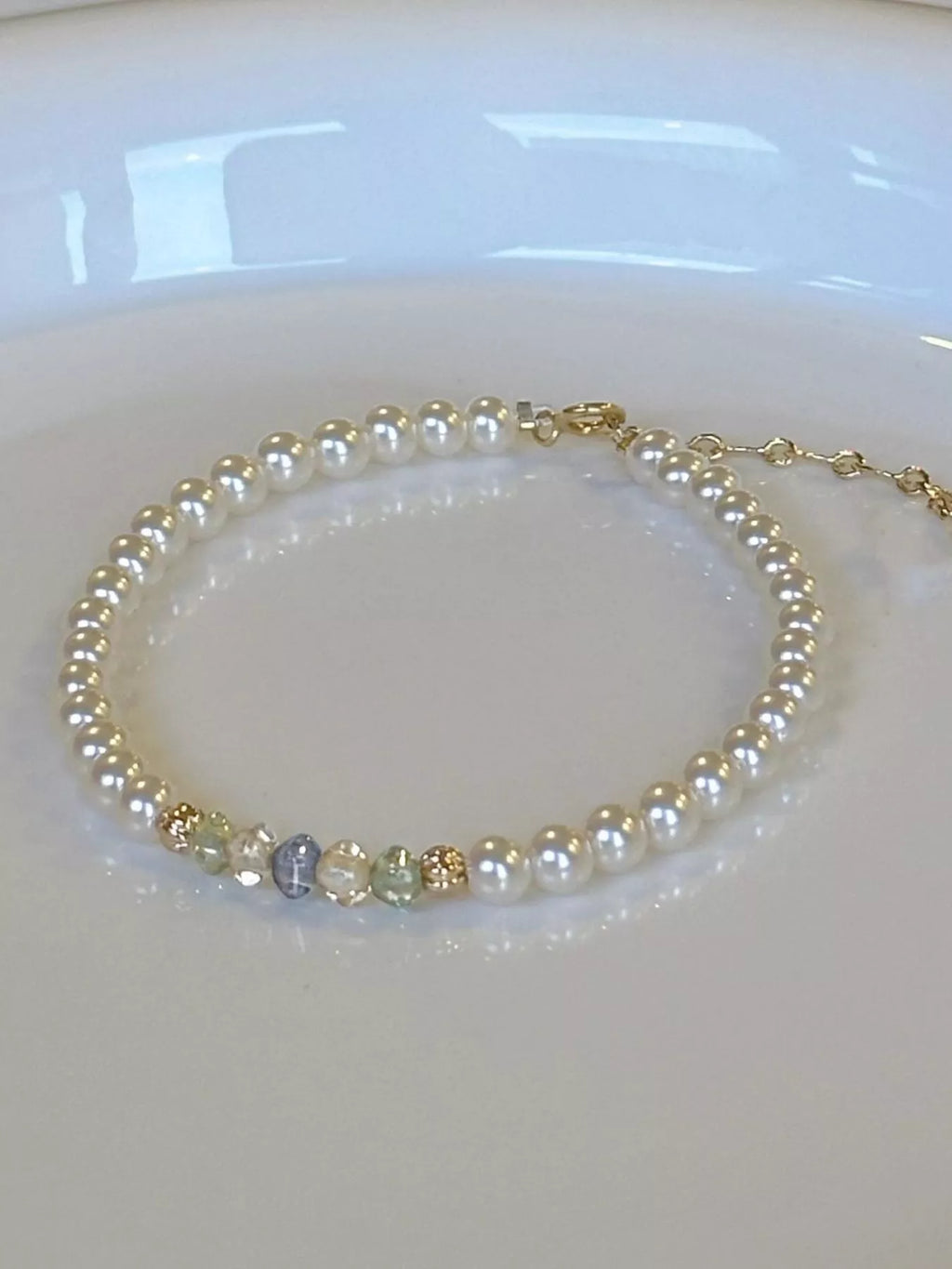 18K Gold-Plated Pearl Bracelet