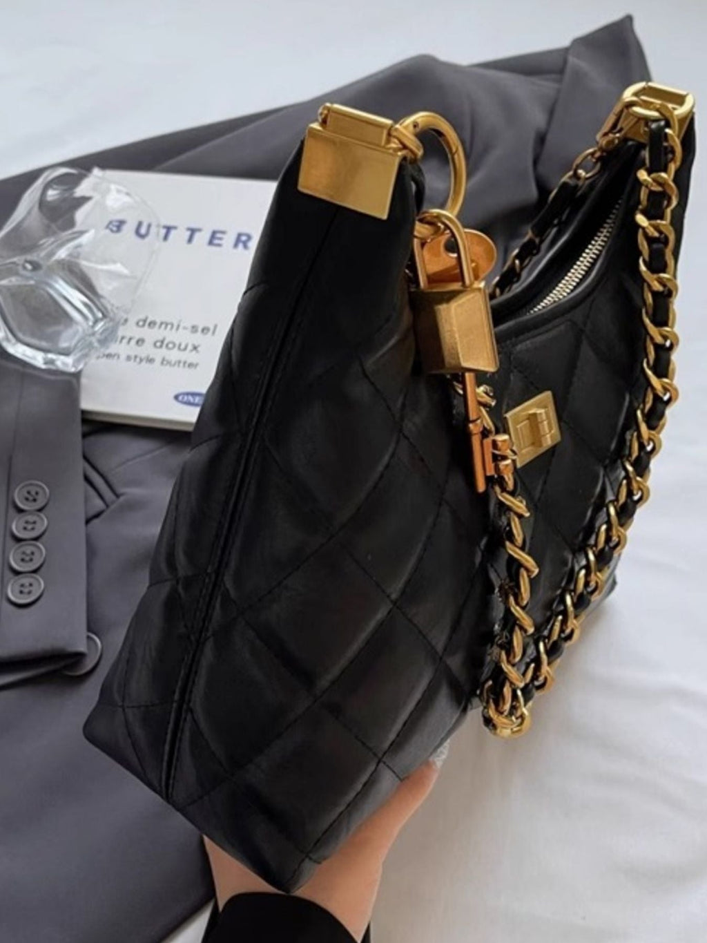 Quilted Chain Strap Shoulder Bag