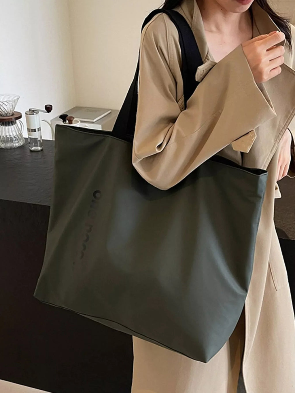Large Capacity Shoulder Bag