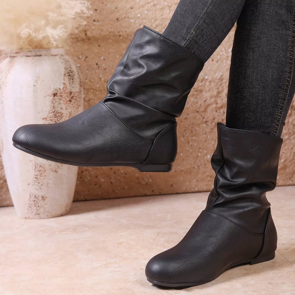 Flat Ankle Boots with Wrinkled Design