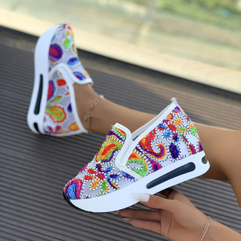 Printed Platform Round Toe Sneakers