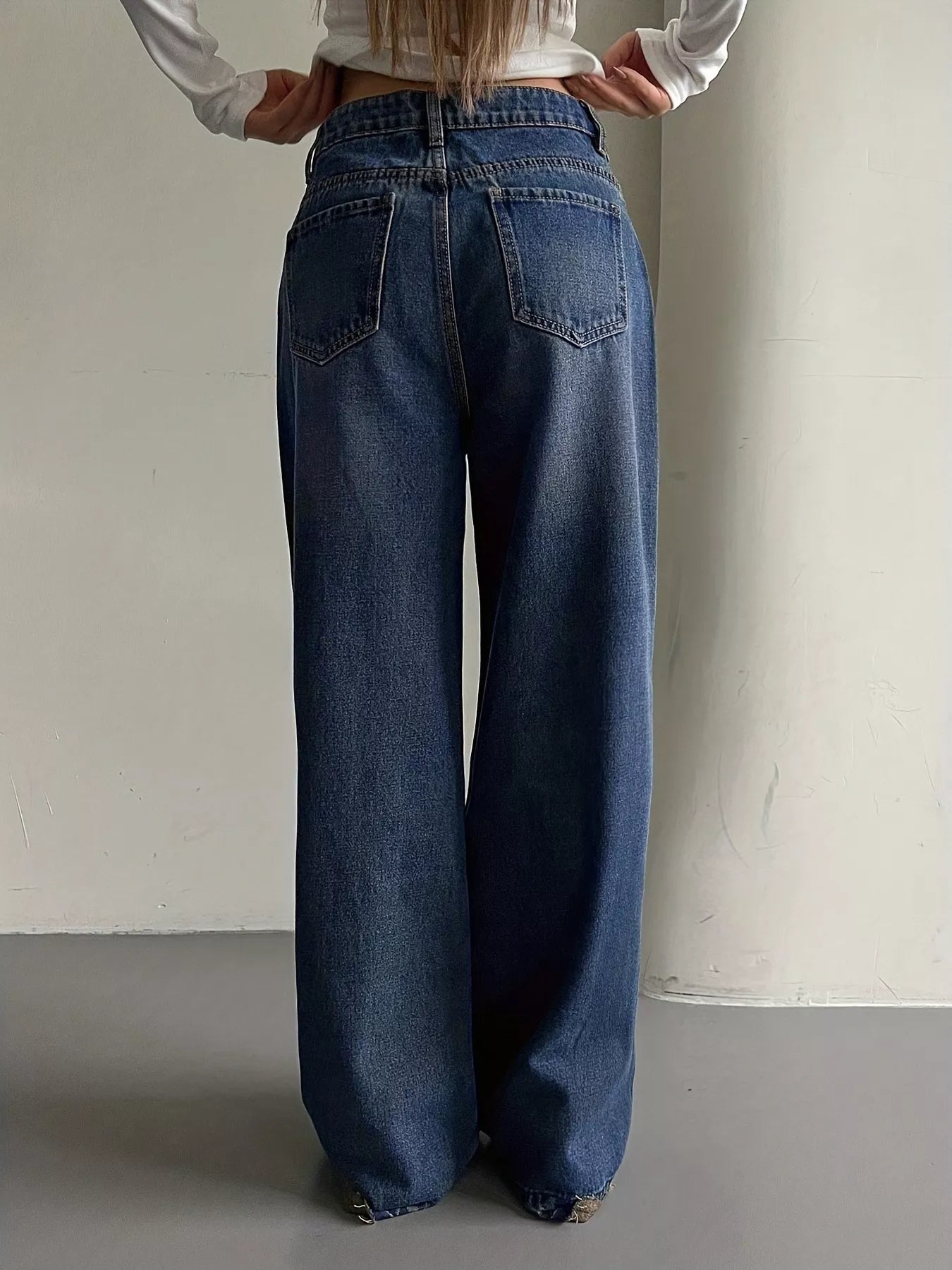 Wide Leg Vintage Wash Jeans