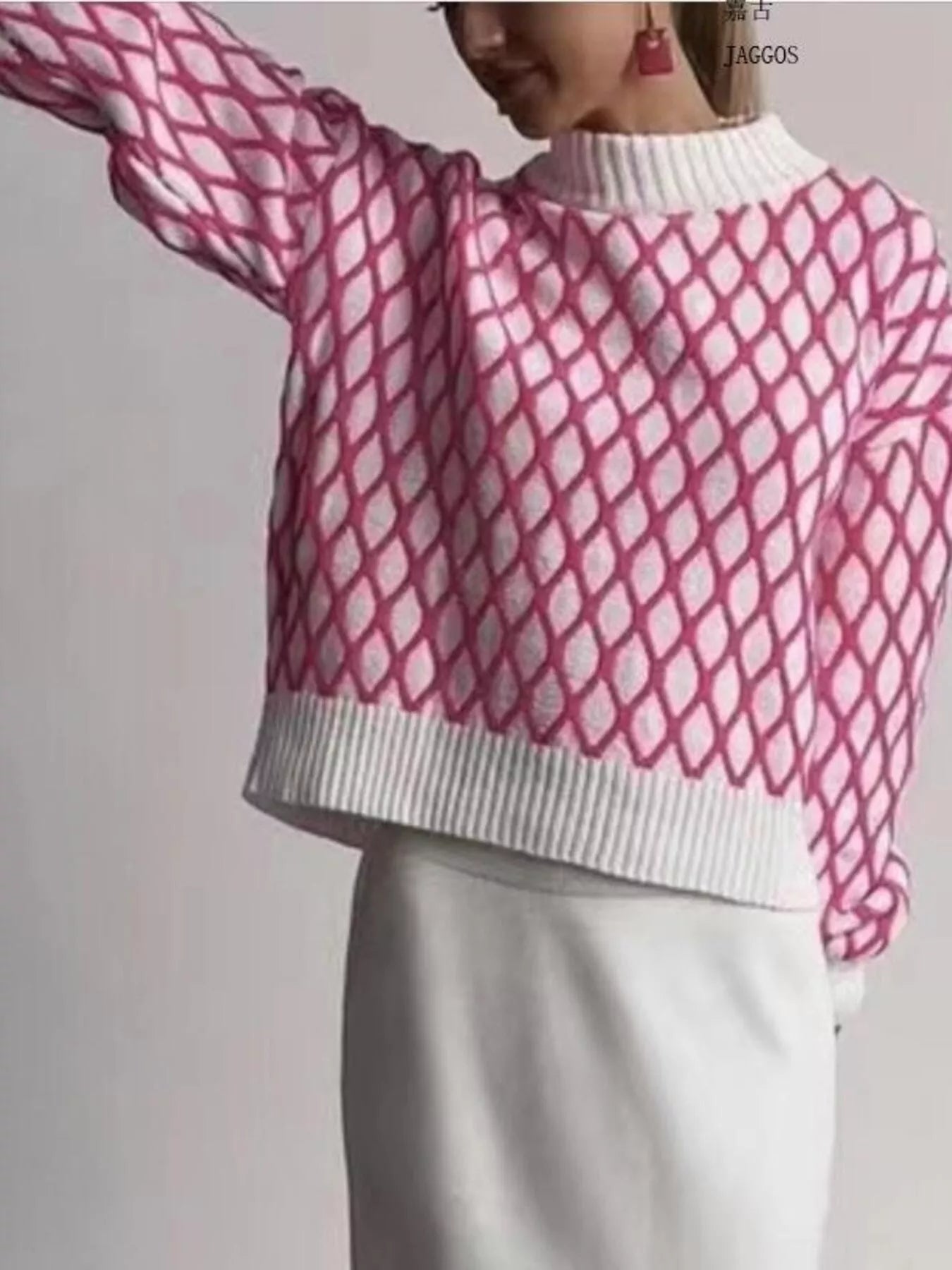 Geometric Pattern Turtleneck Sweater