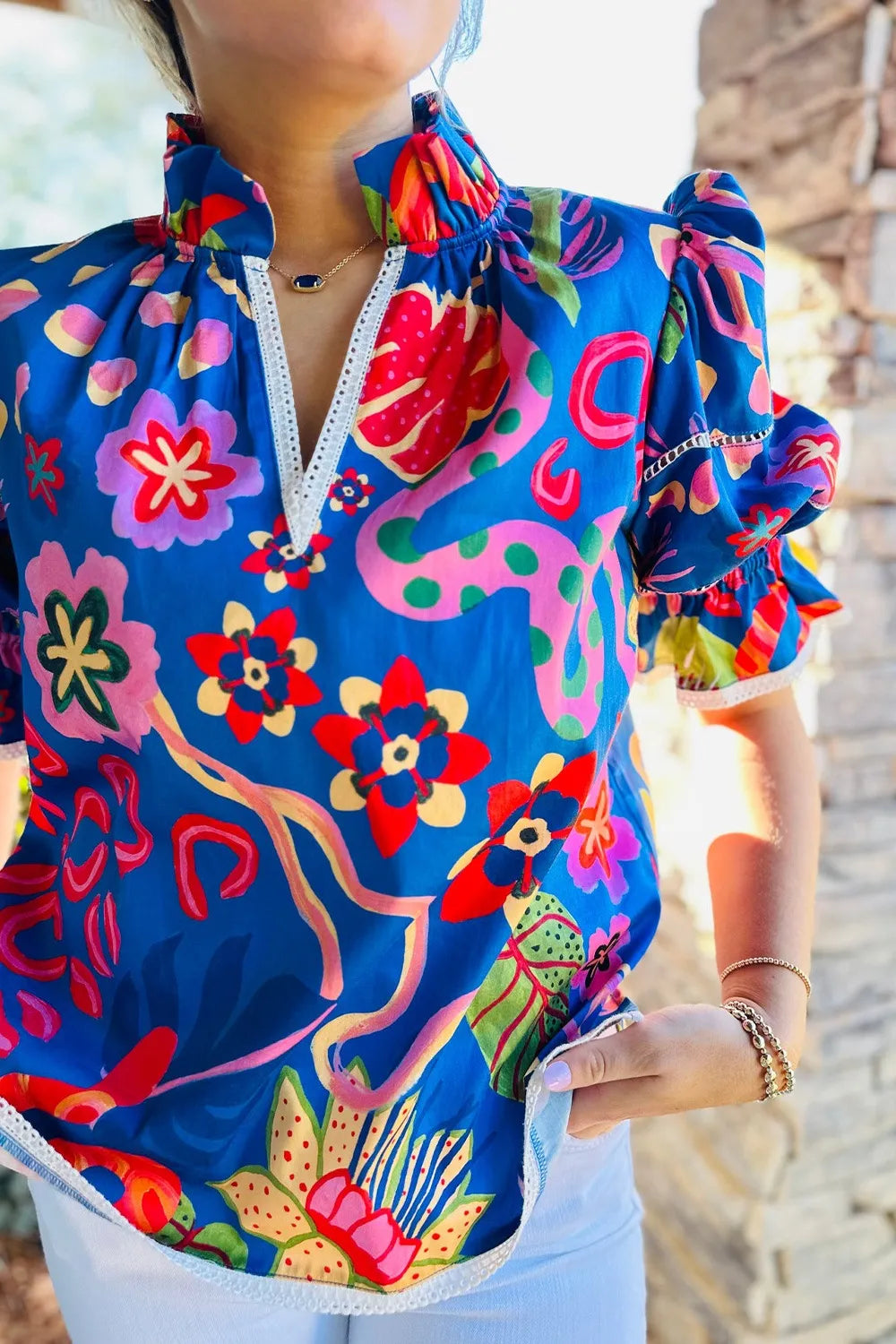 Abstract Print Frilled Collar Ruffled Puff Short Sleeve Top