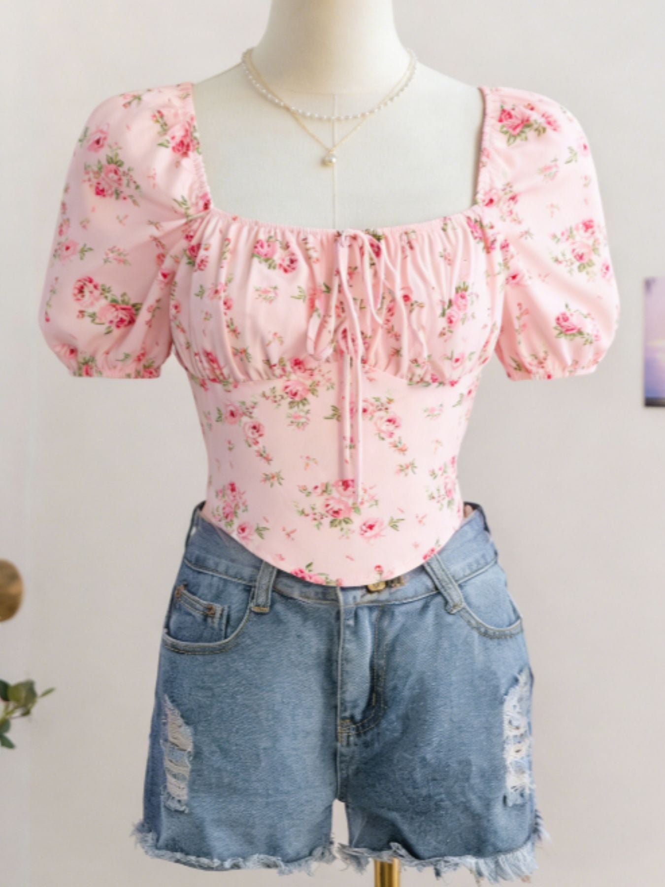 Floral Print Tie Front Puff Sleeve Blouse