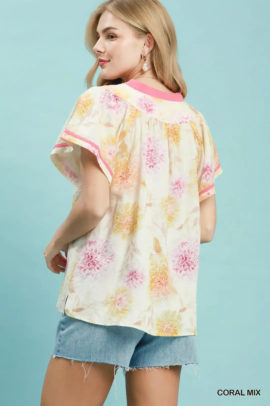 Umgee Floral Flutter Sleeve Blouse