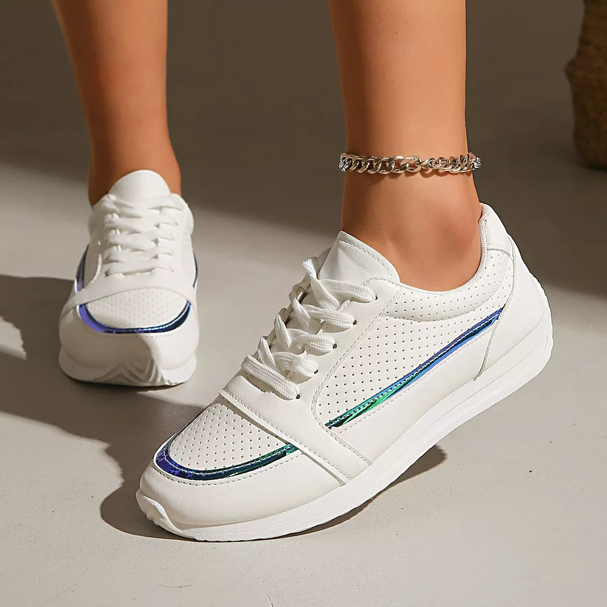 Round Toe Lace Up Sneakers