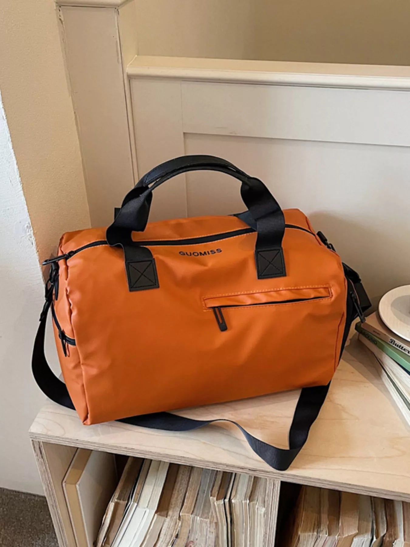 Lightweight Multi-Pocket Travel Bag