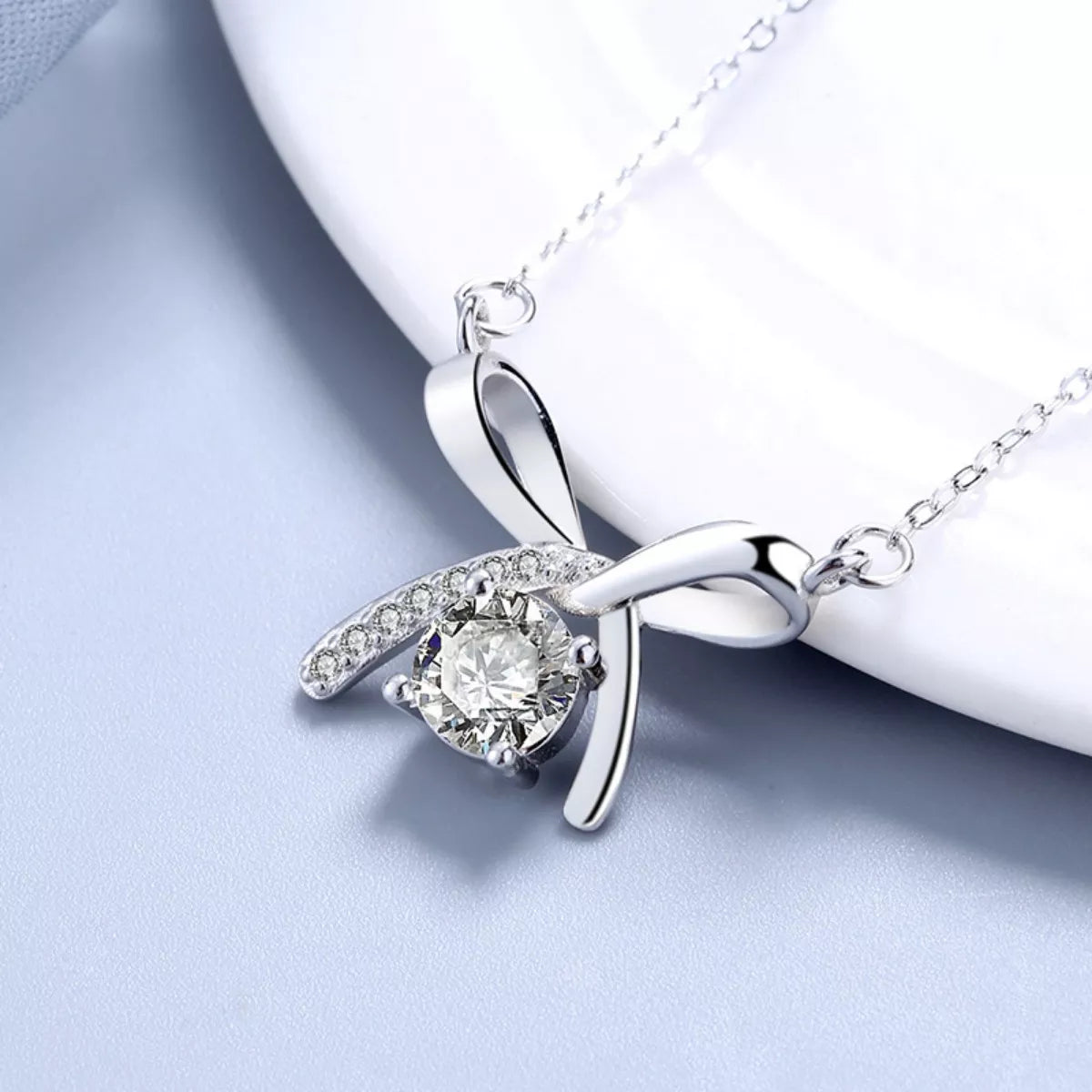 925 Sterling Silver Zircon Ribbon Pendant Necklace