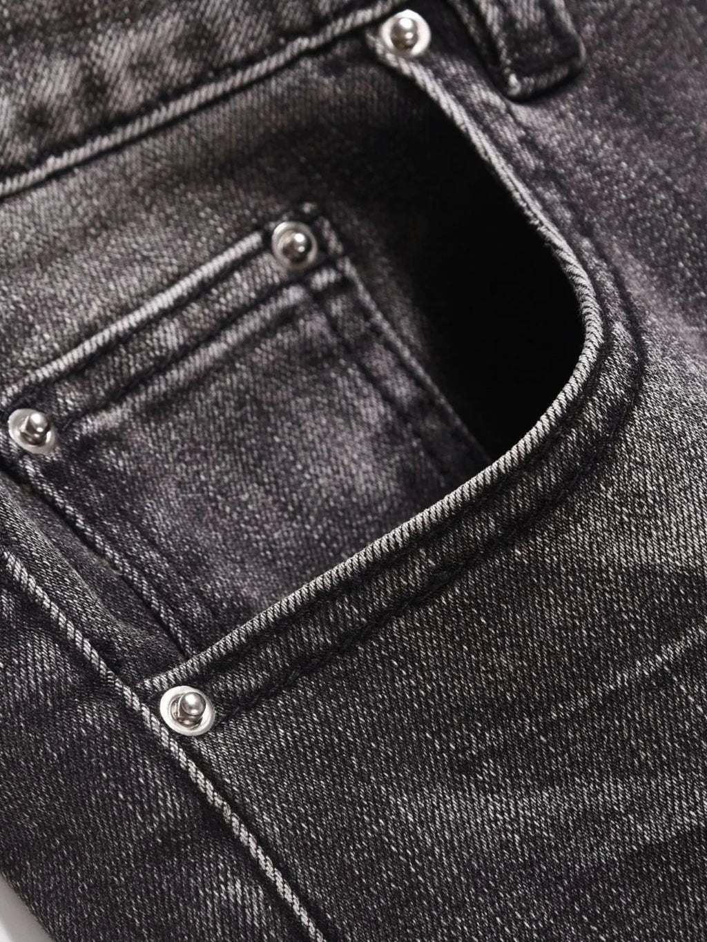 Men's Washed Straight-Leg Jeans